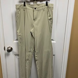 Excellent condition. Worn twice at most.